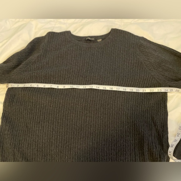 Classic 100% Cotton Cable Knit Dark Gray Woman’s Sweater Size 3XL - Picture 6 of 7